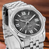 flache Uhr mit 10.6mm Höhe

elegante Quarzuhr für Alltag und Büro