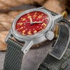 Moderne mechanische Uhr mit Vintage-Design und 36mm Gehäuse, ideal für Sammler und Uhrenliebhaber
